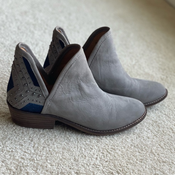 Lucky Brand Kambry Booties - Picture 4 of 7